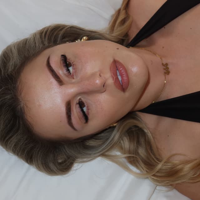 LED/UV Lash Fill Bundle at HER Lash & Beauty Bar in Jacksonville, FL